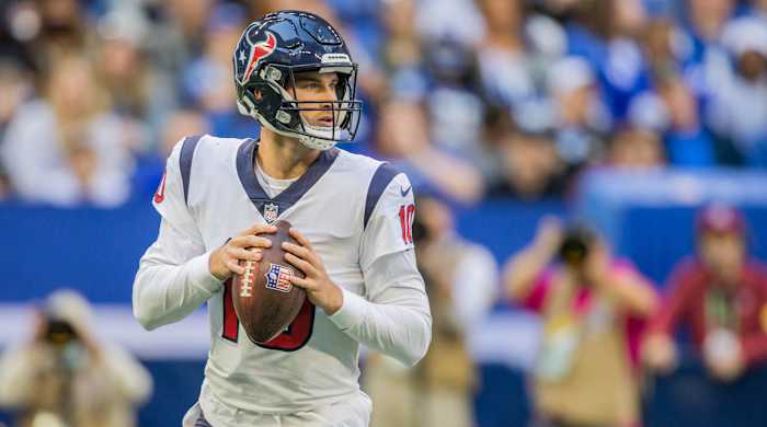 Texans quarterback Davis Mills